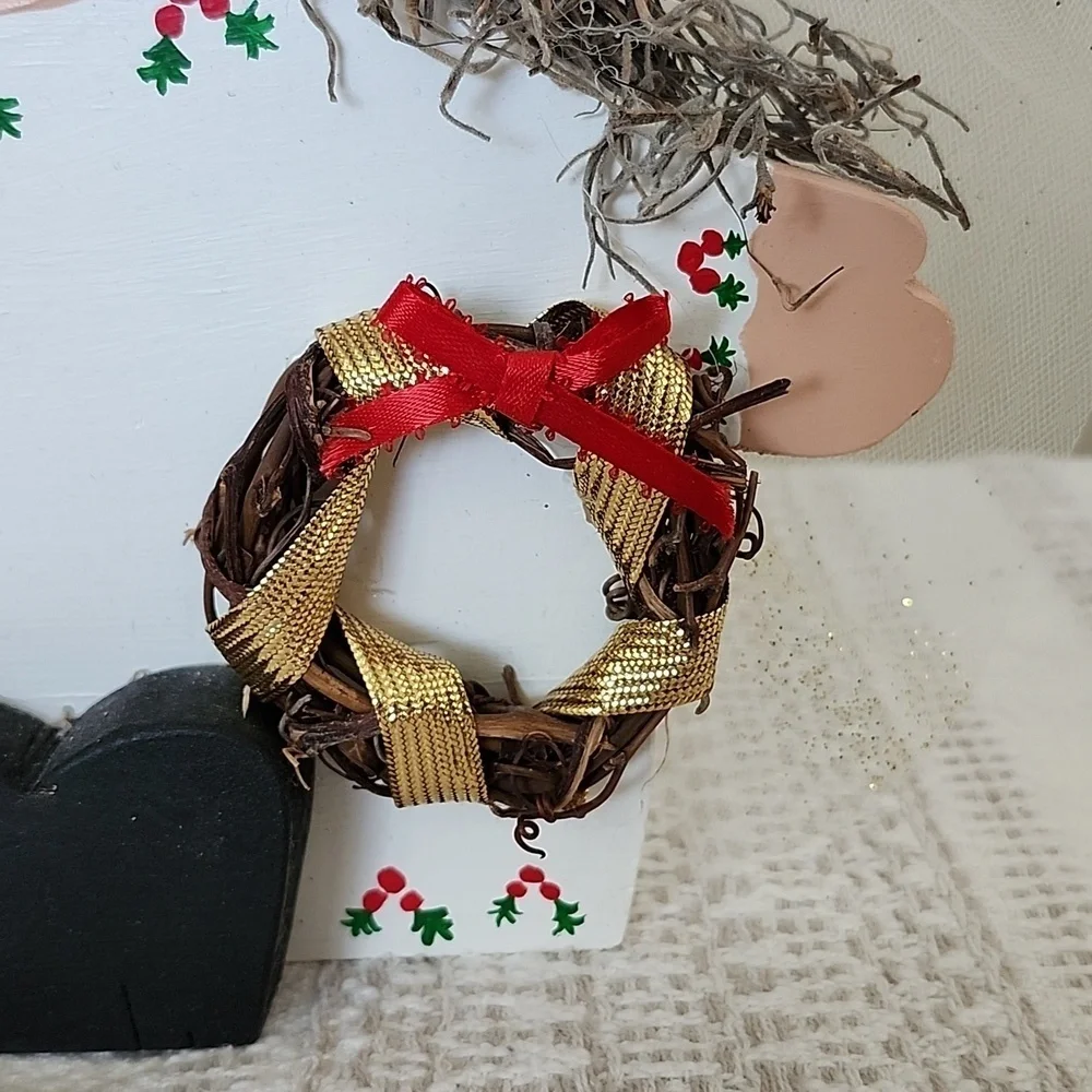 Wooden Angel, handpainted, crafted, christmas decoration, tabletop, kitch